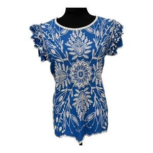 Solitaire Womens Blouse Size Medium Blue White Floral Embroidery Short Sleeves